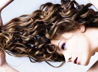 Средства для укрепления волос и против выпадения с лечебными свойствами для волос